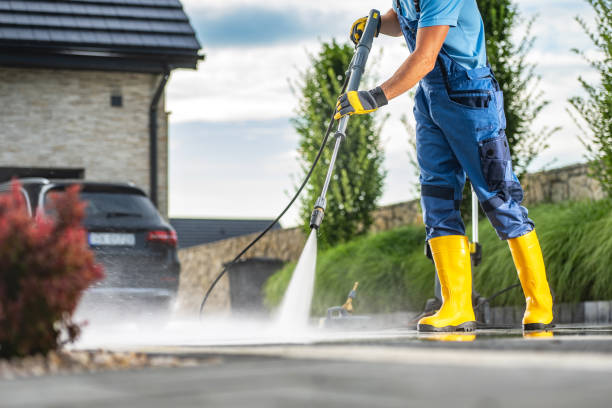 Best Deck Pressure Washing  in Harbor Hills, OH